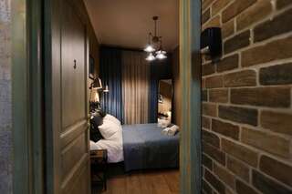 Отель Boutique Hotel Umbrella Тбилиси Двухместный номер с 1 кроватью и балконом-26